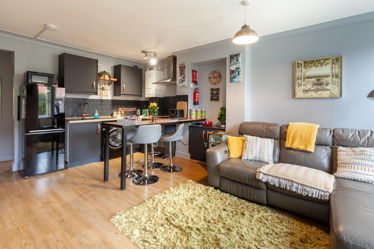 Rambler'S Retreat Apartment Dersingham Bagian luar foto