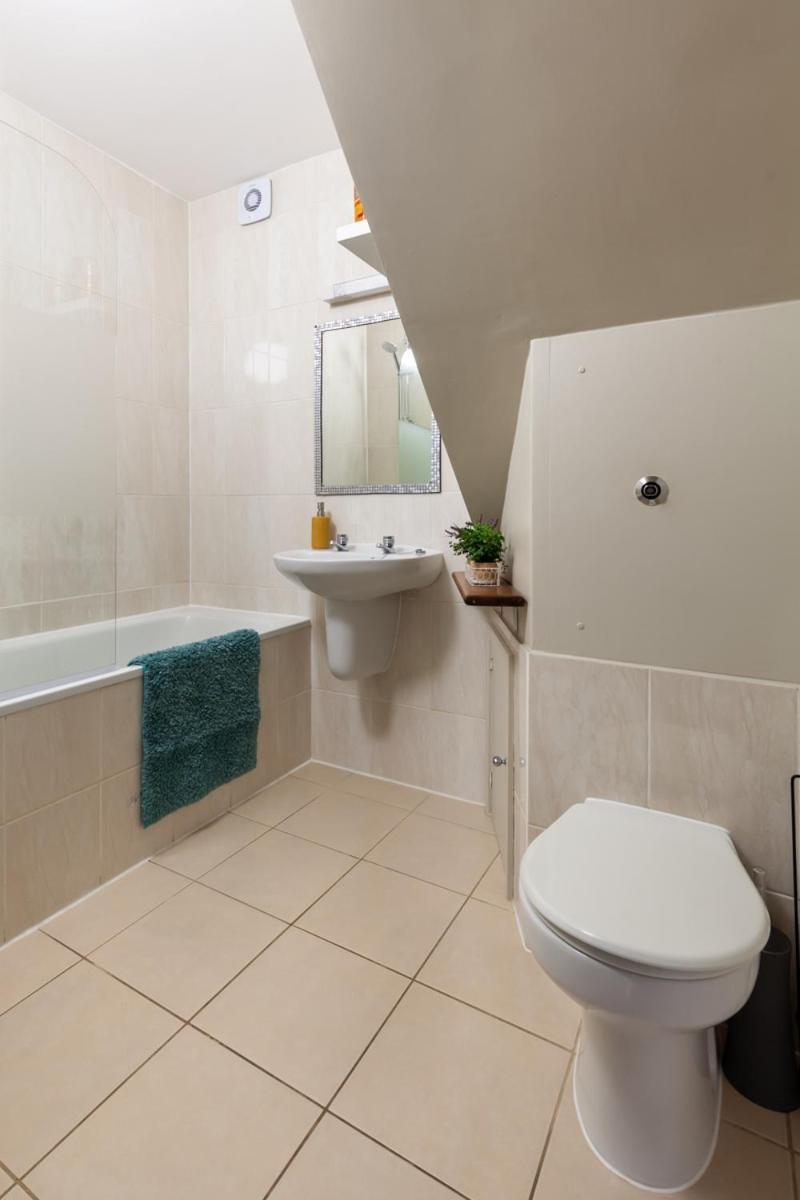 Rambler'S Retreat Apartment Dersingham Bagian luar foto
