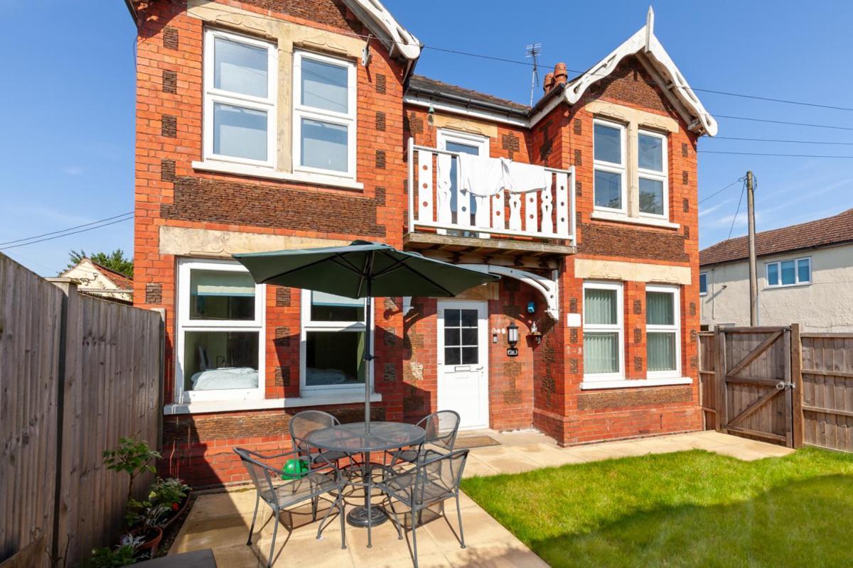 Rambler'S Retreat Apartment Dersingham Bagian luar foto